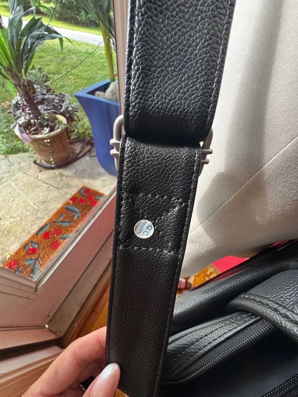 Dell Black Men's Laptop Messenger Briefcase
